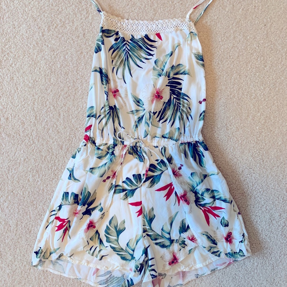 Hollister Romper